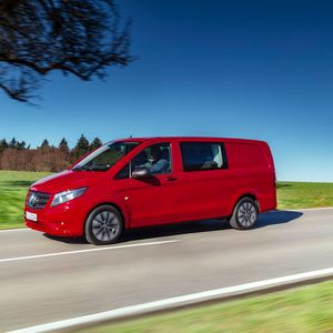 Der Transporter bekommt neue Dieselmotoren und eine Luftfederung.(Bild:  Mercedes)