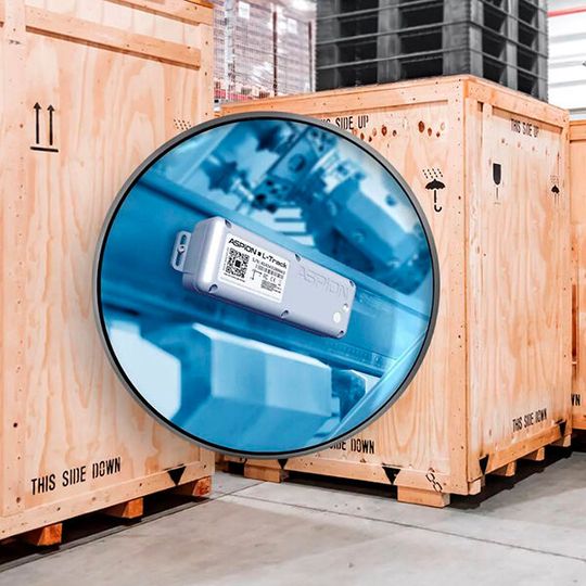 Der neue IoT-Transport-Datenlogger „Aspion L-Track“ mit 360 Grad Live Tracking war erstmals auf der LogiMAT und transport logistic 2023 zu sehen. Der neue IoT-Transport-Datenlogger „Aspion L-Track“ mit 360 Grad Live Tracking war erstmals auf der LogiMAT und transport logistic 2023 zu sehen.