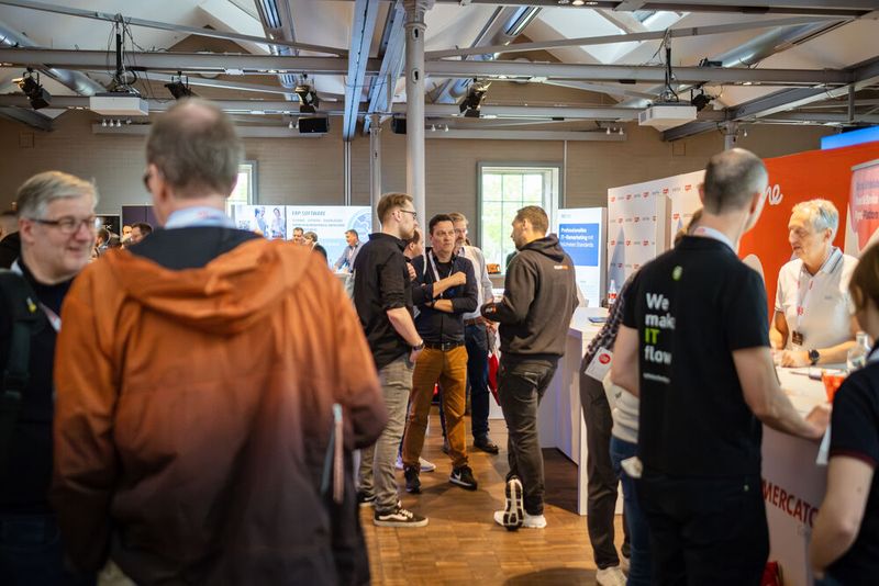 Networking auf der Messe (Bild: CPN / Niklas Christensen)