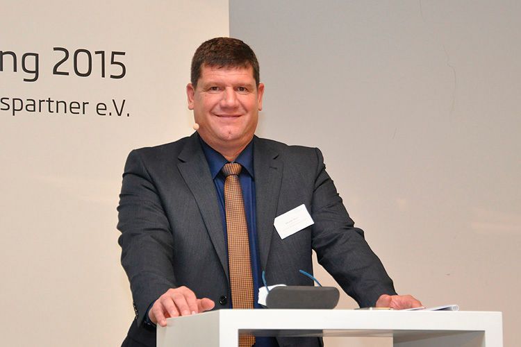 Kersten Borst, Sprecher des Arbeitskreises Betriebswirtschaft, mahnte angesichts der laufenden und jüngst abgeschlossenen Investitionen des Handels, Umsätze und Margen im Blick zu behalten. (Foto: Grimm)