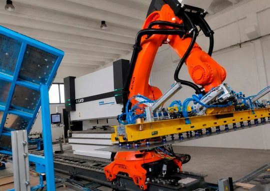 Die moderne Automatisierung verändert auch die Welt der Biegeprozesse. Um die passenden Systeme anbieten zu können, kooperieren jetzt die Spezialisten von LVD Company und REA Robotics. Hier die Details ...(Bild:  LVD Company)