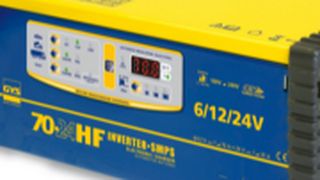 Das Batterieladegerät Inverter-70-24HF lässt sich auf 6-, 12- und 24-Volt umschalten. (Archiv: Vogel Business Media)