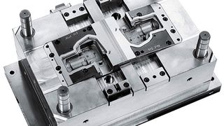 Dort, wo die mechanische Energie bei der Bearbeitung schwer zerspanbarer Werkstoffe an ihre Grenzen stößt, wie  im Werkzeug- und Formenbau, beginnt der Anwendungsbereich der Funkenerosion.  (Bild: Agie Charmilles)