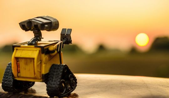 Künstliche Intelligenz, beispielsweise in Form von Chatbots, kann vielen verschiedenen Unternehmen weiterhelfen. Künstliche Intelligenz, beispielsweise in Form von Chatbots, kann vielen verschiedenen Unternehmen weiterhelfen.