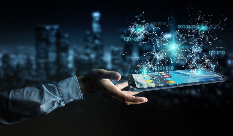 Der Schritt von einzelnen KI-Use-Cases zu einem strukturierten Betriebsmodell entscheidet über Skalierung, Effizienz und langfristige Wirtschaftlichkeit.(Bild: ©  sdecoret - stock.adobe.com)