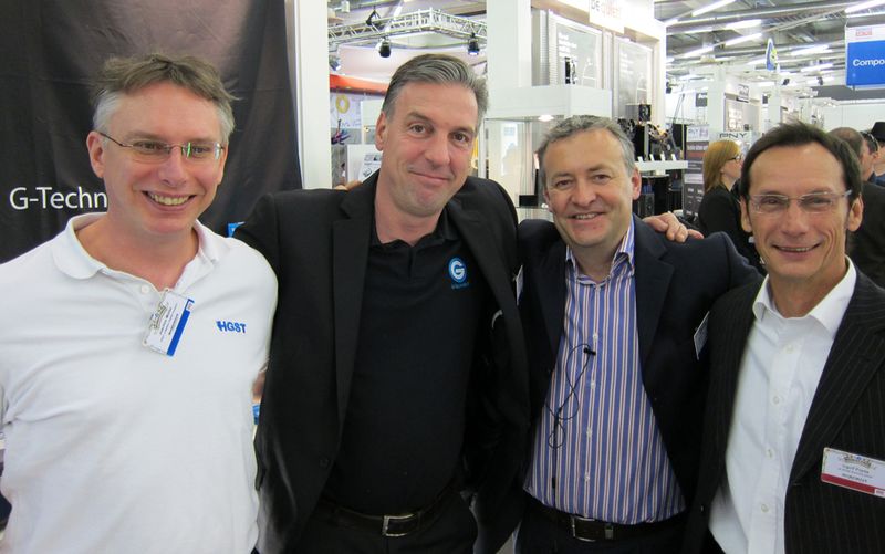 (v. l.) Joachim Müller, Peter Wyrwich und Mark Gilbert-Smith, HGST, mit Ingolf Poyda, Global Sourcing			 (IT-BUSINESS)