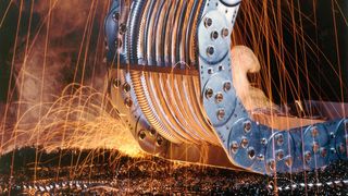 Wenn’s heiß hergeht, die beste Wahl:  Stahlketten für maximale freitragende Längen, überdurchschnittliche mechanische und thermische Beanspruchungen und hohe Zusatzlasten. (Archiv: Vogel Business Media)