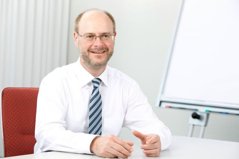 Zurück zu den Wurzeln. Nach jahrelangen Auslands-Tätigkeiten für Bayer MaterialScience übernahm der gebürtige Leverkusener Dr. Günther Hilken zum 1. August 2011 in die Geschäftsführung von Currenta. (Bild: Currenta)