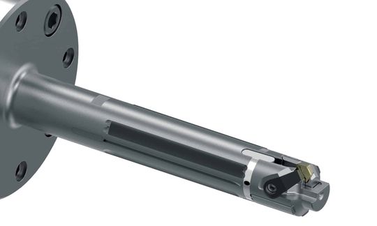 Die geforderten Toleranzen der Spool-Bohrung hinsichtlich Rundheit (2,5 µm) und Geradheit (1 µm) erreicht das Feinbohrwerkzeug in der Serienfertigung prozesssicher.(Quelle:  Mapal)