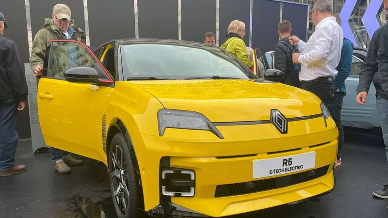 Das Modell gibt es allerdings auch in zivil. (Bild: Grimm – VCG)