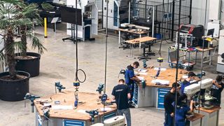 Die BANG-Lehrfabriken bieten ideale Lehrumgebungen, um ein effektives und effizientes Lernen ohne Transferverluste abbilden zu können.  (Bild: BANG)