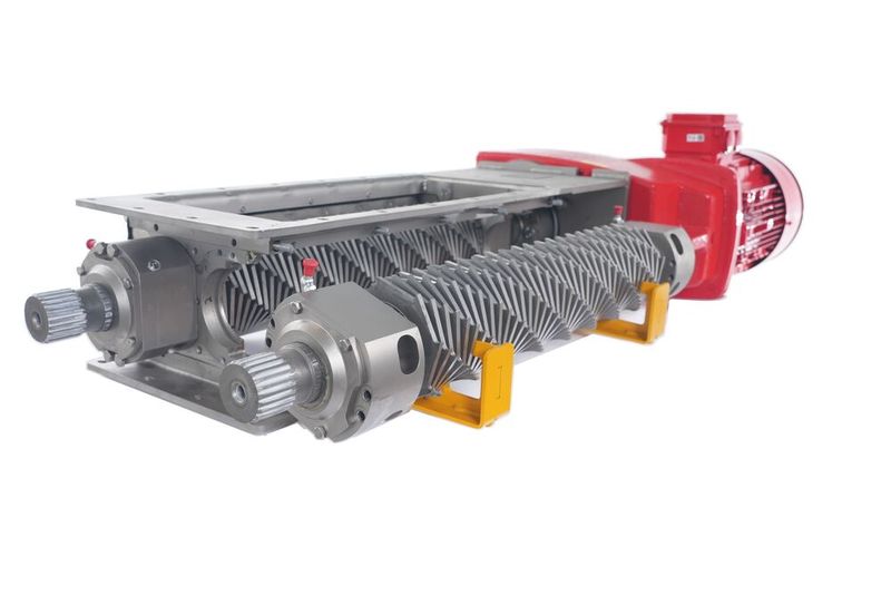 Plus de couple, un débit plus élevé : les nouveaux modèles de broyeurs Red Unit XRL, ici le Red Unit XRL-100 en version acier inoxydable. (Image :Vogelsang)