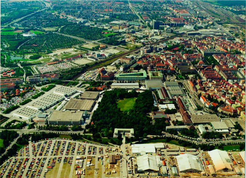 Auf diesem Gelände beginnt 1964 die Erfolgsgeschichte der Messe München. (Bild: Messe München)