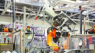 Viele Faktoren: Die derzeitigen Nachschubprobleme in etlichen Industriebereichen haben mehrere Gründe – unerwartet hohe Nachfragen und teils schlechte Planung sind zwei davon. (Bild: Clipdealer)