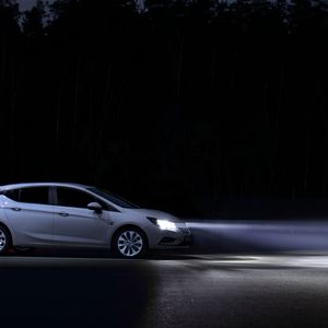 Platz 15: Mit Lichtsensor kamen 2018 57 Prozent der Neuzulassungen.(Bild:  Opel)