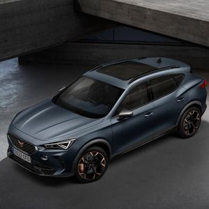 Das Modell wird mit voraussichtlich mit gehobener Leistung und Ausstattung an den Start gehen.(Bild:  Seat)