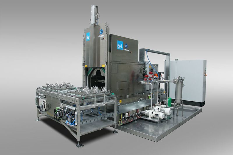 Die BVL-Korbwaschanlage Niagara DFS bietet die Möglichkeit zur Integration der Libelle Product Control. (BVL)