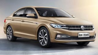 Brandstätter zufolge will VW das Angebot unter anderem bei Fahrzeugen ähnlich dem Bora erweitern.   (Bild: Volkswagen)