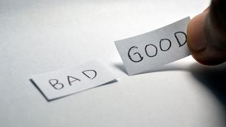 AI-Agenten können selbstständig Ziele verfolgen, aus Fehlern lernen und eigenständig Entscheidungen treffen.  (Bild: frei lizenziert)