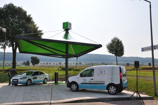 Die Ladestation liegt direkt an der B3 zwischen Northeim und Göttingen. (Stephan Richter)