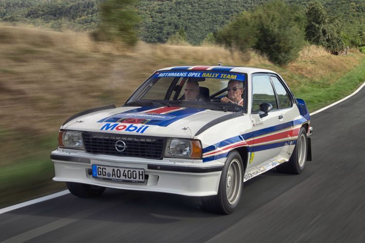 Ab Sommer 1979 gab Opel den Ascona vor dem Hintergrund zahlreicher Rallyeerfolge in einer besonderen Sportausführung heraus. Die zur Homologation notwendige Stückzahl floss in den Namen ein: Ascona 400.  (Opel Automobile GmbH)