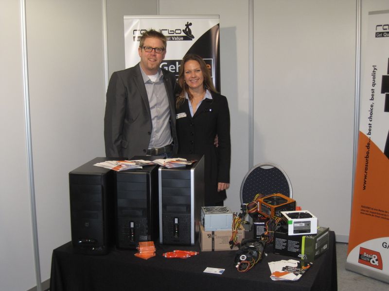 Florian Fliegel (ultron) und Hannah Lamotte (IT-BUSINESS) (Bild: IT-BUSINESS)