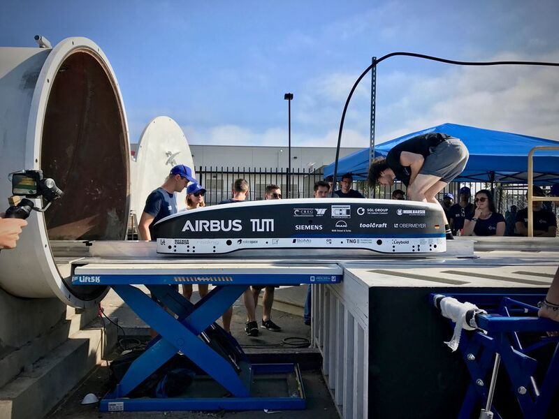 Der Pod des Warr Hyperloop Teams war einer der kleinsten im Wettbewerb. In der Röhre beschleunigte die Kapsel auf 324 Stundenkilometer und war damit mit Abstand die schnellste im Wettbewerb.  (Warr Hyperloop/TU München)