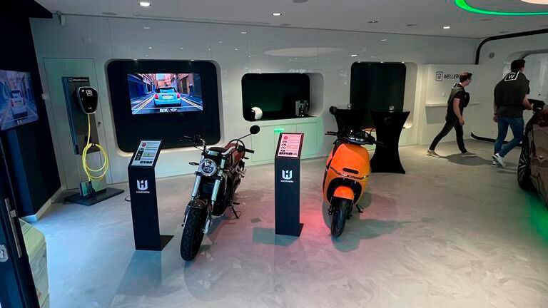 Präsentiert werden auch die Elektro-Zweiräder der Marke Horwin. (Bild: Wellergruppe)