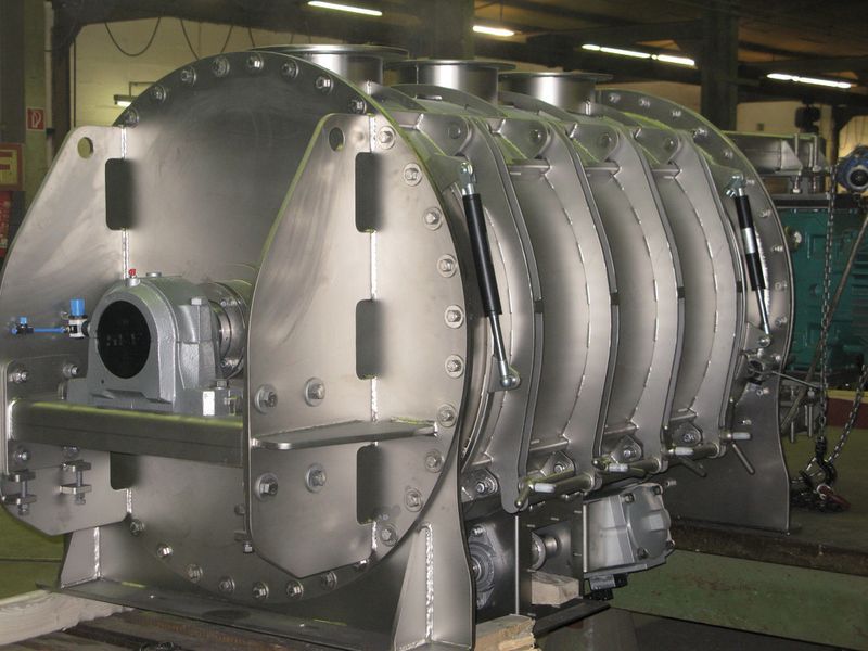 Ein Promix-Horizontal-Einwellenmischer kurz vor der Auslieferung (Bild: Segler-Förderanlagen Maschinenfabrik)