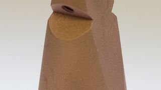 Durch die spezifische Gestaltung und Auslegung der Düsen kann der Plasmaprozess ohne Veränderungen an der Stromquelle heißer oder kälter durchgeführt werden. (Bild: Reinhausen Plasma)