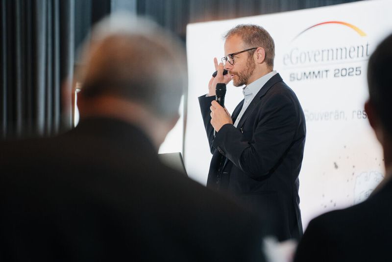 Klemens Himpele, CIO der Stadt Wien, stellte die Cloud-Strategie der österreichischen Hauptstadt vor. (©Manuel Emme Fotografie)