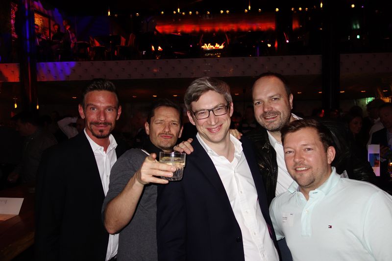 (v. l.) Oliver Weiß, Ingram Micro, Manuel Engels, Urbanscreen, Joachim Fischer, NEC, Majo Ussat, Urbanscreen und Kim Janssen, Comline (Bild: IT-BUSINESS)