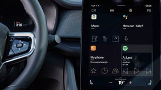 Wie der Polestar 2 von Volvo sollen künftig auch andere Fahrzeuge mit Android Automotive ausgeliefert werden. (Bild: Volvo)