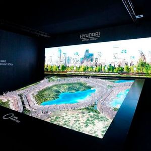 Seit Jahren beschäftigen sich große Fahrzeughersteller mit allen Facetten der Mobilität und versuchen neue Geschäftsfelder zu erschließen.(Bild:  Hyundai)