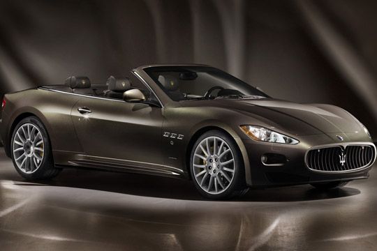 Mit einem Sondermodell des Gran Cabrio feiert Maserati die Kooperation mit dem Lederwarenhersteller und Modeunternehmen Fendi. (Archiv: Vogel Business Media)
