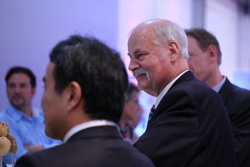 Zum 60. Jubiläum der Josef Binkert AG lud der Werkzeugmaschinen-Spezialist Unternehmer aus der ganzen Schweiz nach Wallisellen. (Matthias Böhm)