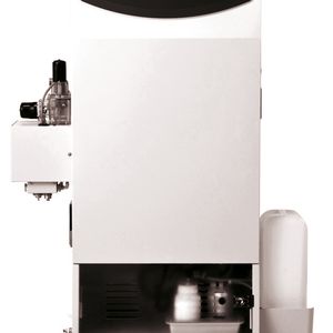 Mit dem TOC-4200 ist Probenahme, -vorbereitung und -analyse in einem Gerät möglich.