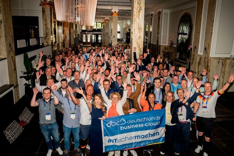 Gruppenbild dbc-Gruppe (Bild: C & P Capeletti & Perl)