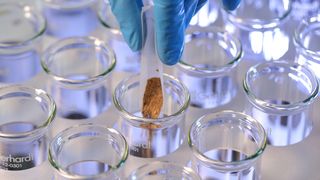 photo-kjeldatherm-sample-lab-40 ()