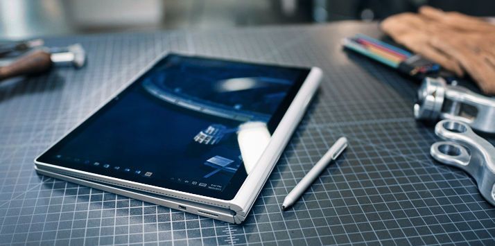 Der uneingeschränkte Zugriff auf Konstruktionsprozesse über mobile Plattformen wie das Microsoft Surface Book macht unabhängig vom Standort. (Microsoft)