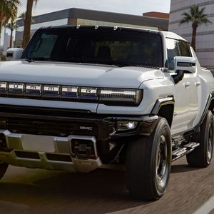 Der GMC Hummer EV ist nicht gerade ein Paradabeispiel für ein Öko-Mobil.(Bild:  General Motors)