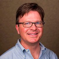 Zemlin ist überzeugt, dass das „ziemlich gute Nachrichten für die Welt von Open Source“ sind und „wir sollten Microsofts cleveren Schritt feiern“. Zemlin ist überzeugt, dass das „ziemlich gute Nachrichten für die Welt von Open Source“ sind und „wir sollten Microsofts cleveren Schritt feiern“.