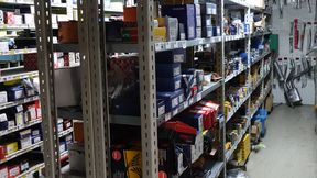 Viele Kunden finden die Ersatzteilpreise in ihrer Werkstatt als zu teuer. (Bild: Schreiner – VCG)