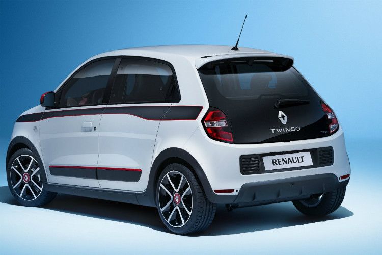 Die Heckscheibe ist nach dem Vorbild des legendären Renault 5 gestaltet. Aber auch ein Schuss Fiat 500 ist nicht zu verkennen. (Foto: Renault)