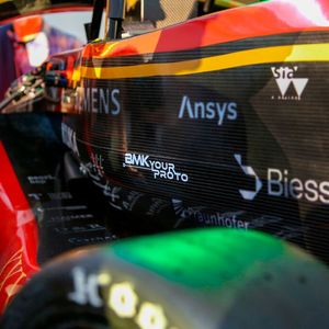 BMKyourproto unterstützt das Formula-Student-Team StarkStrom Augsburg e. V. (Bild: BMK Hanza)