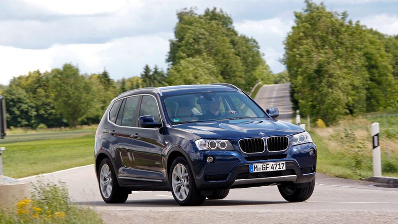 Nach Angaben von BMW ist das betroffene SUV-Modell X3 mit Zwei-Liter-Dieselmotor von 2010 bis 2014 gebaut worden.(Bild:  BMW)