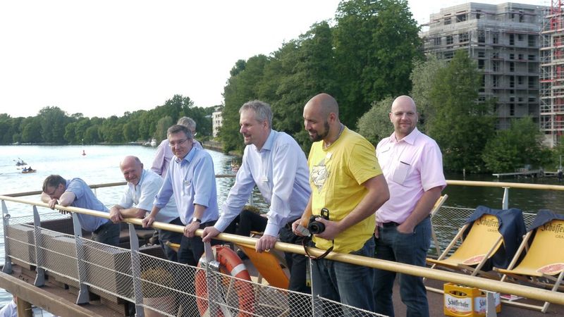 Sich sammeln und auf die neuen Herausforderungen wie All-IP einstellen. Auch dafür fanden die Teilnehmer des Partnertags ausreichend Zeit. (Bild: Ferrari Electronic)