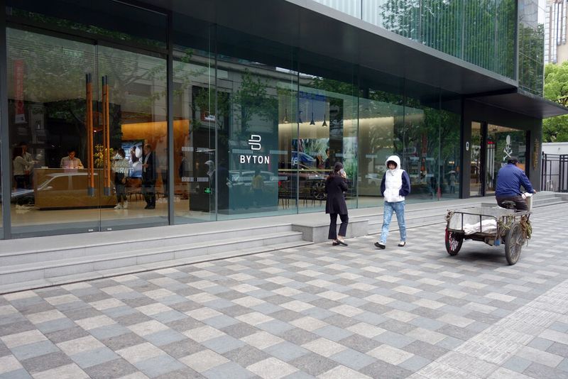 Bislang ist auch in China noch nichts passiert. Die Produktion soll Ende 2019 starten. (Wehner/»kfz-betrieb«)