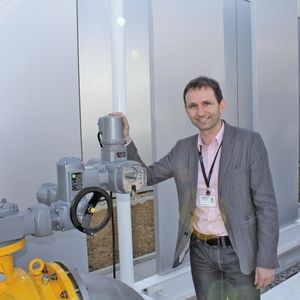 Joachim Rist, Auma Riester: „Heute wandert immer mehr Sensorik in die Geräte. Und wenn ich ein Gerät habe, das sich selbst überwachen kann, dann sollte es das auch tunlichst tun.“