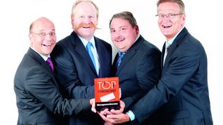 Die Geschäftsführung des Kaizen Institute in Deutschland freut sich über die Auzeichnung mit dem Award Top Consultant 2012/13. (Bild: Kaizen Institute)